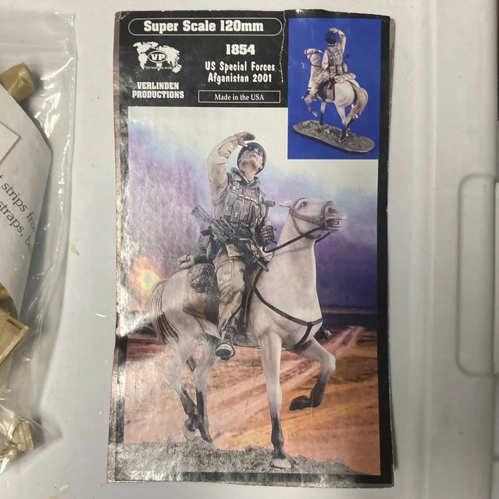 Verlinden 120mm Super Scale, kit no 1854, US Special Forces Afganistan 2001, new